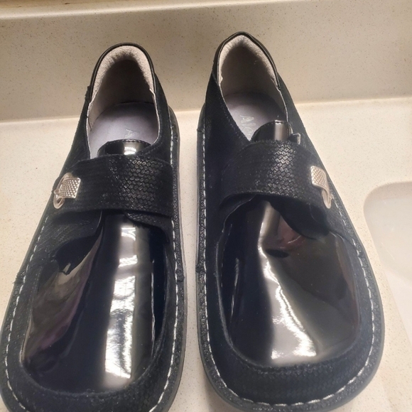 Alegria Women's Dixi Loafer DIX-601 Patent Black EU 38 US 7.5 - Picture 1 of 8